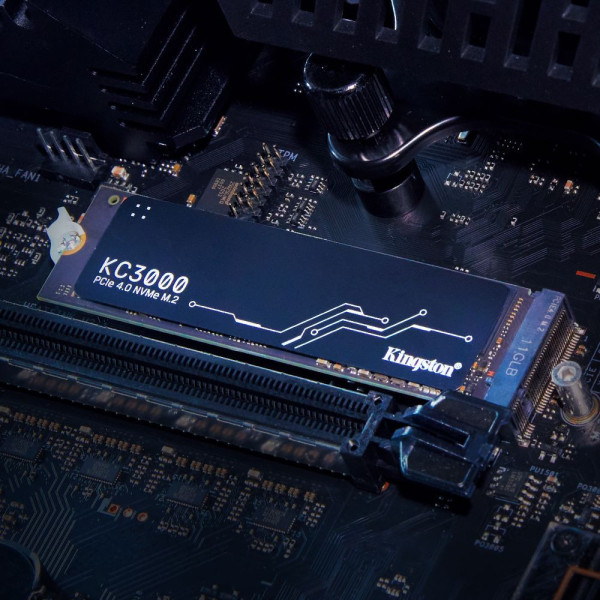 Dysk SSD Kingston KC3000 (4TB; M.2 2280; PCIe 4.0 x4 NVMe; SKC3000D/4096G)