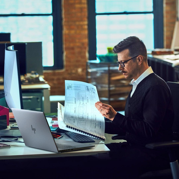 Mobilna stacja robocza HP ZBook Power 16 G11 A3ZE0ET R9 PRO 8945HS 16" WUXGA 32GB 1000SSD W11Pro