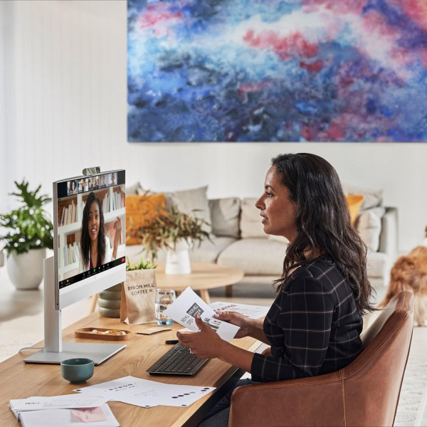 Komputer AiO HP EliteOne 840 G9 A55MSET i7-14700 23,8" FHD 16GB 512SSD W11Pro