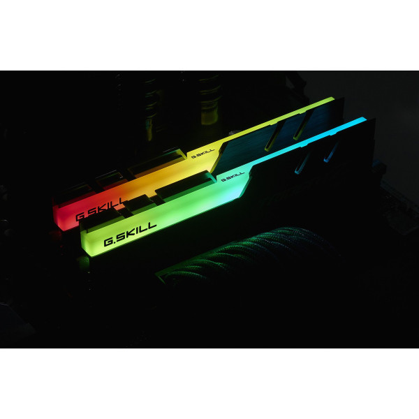 Pamięć - G.SKILL Trident Z RGB AMD 16GB [2x8GB 3200MHz DDR4 CL16 XMP 2.0 1.35V DIMM]